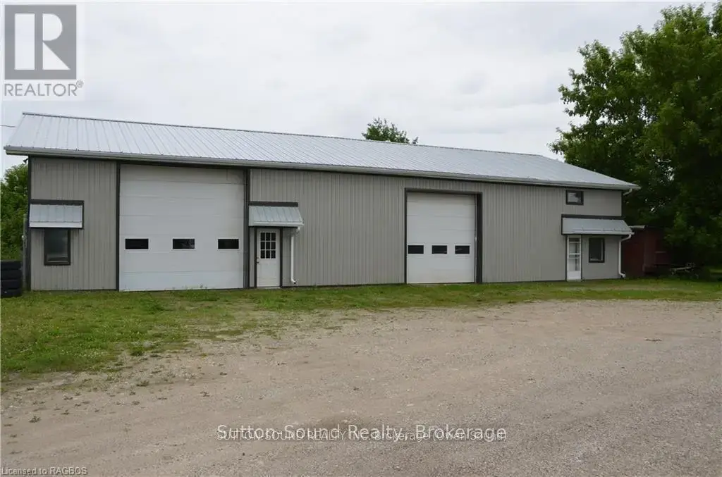 402432 Grey Road 4, West Grey